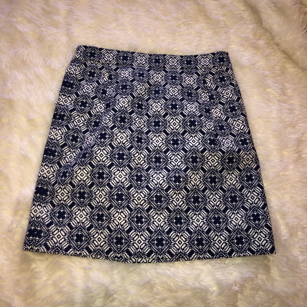 JCrew 00 navy and white print skirt